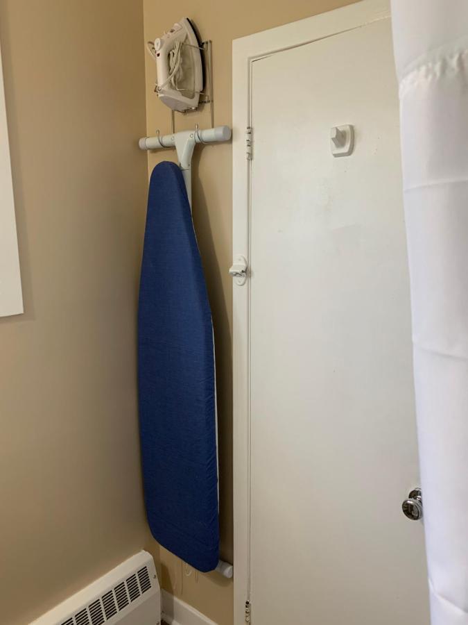 Rogers Motel Smiths Falls Esterno foto