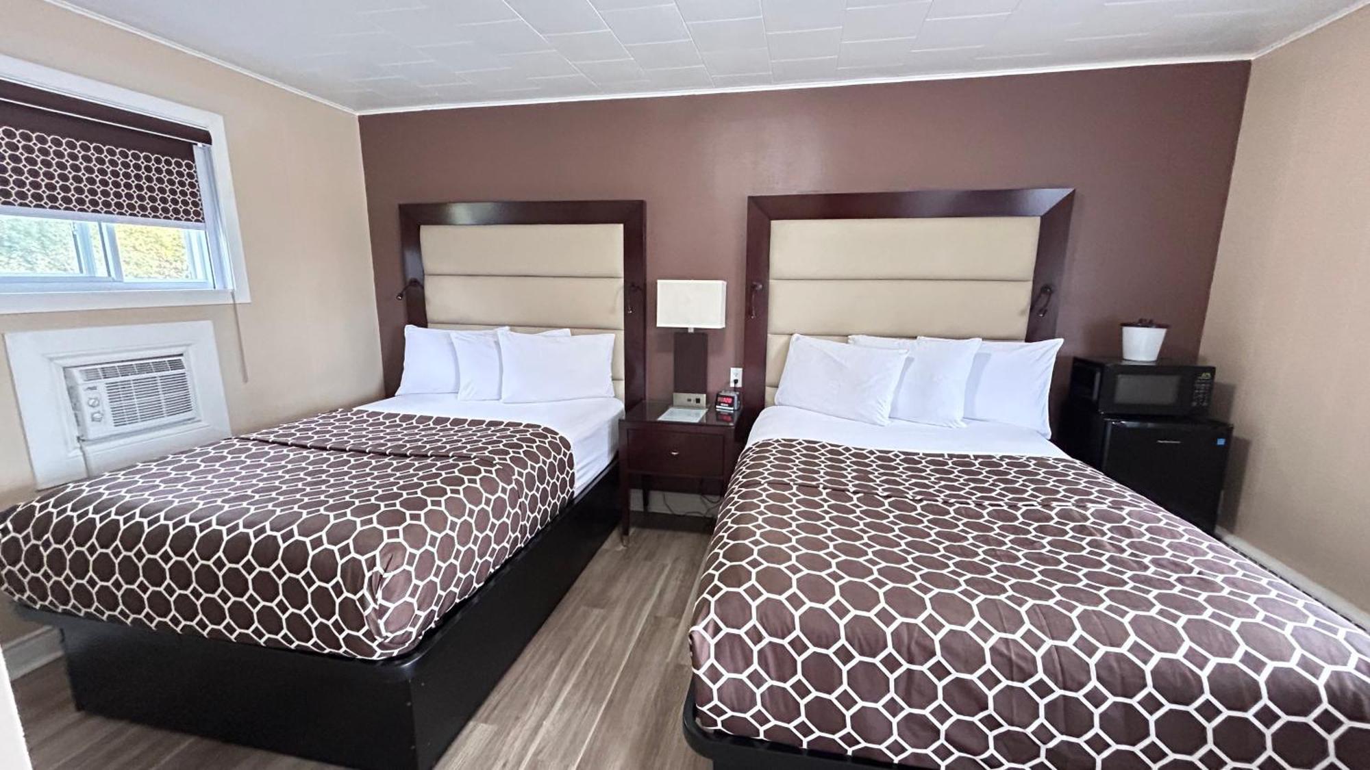 Rogers Motel Smiths Falls Esterno foto